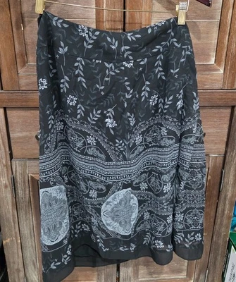 Falda para mujer Covington talla grande hasta la rodilla talla 14 cremallera Foto 1 de 3