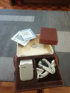 VINTAGE RONSON SHAVER & ACCESSORIES IN ORIGINAL BOX - Picture 1 of 24