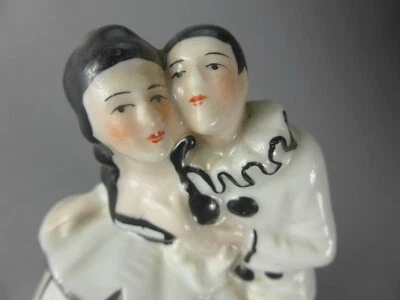 BOX ART DECO BALLERINI PIERROT E PIERRETTE VALENTIN COLOMBINE CERAMICA 633 - Immagine 1 di 4