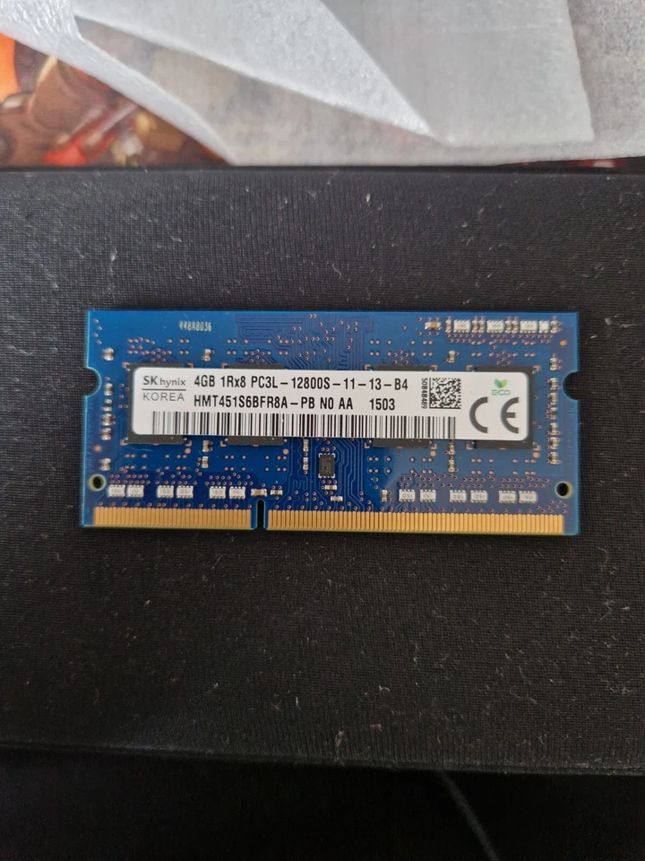 Ram memoria SK HYNIX 4gb 1Rx8 PC3L-12800S HMT451S6AFR8A SODIMM - Immagine 1 di 1