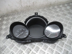 2019 FIAT 500X CROSS 6X 1.3 PETROL SEMI-AUTO MK2 5DRS HATCH SPEEDOMETER REF12720 - Picture 1 of 9