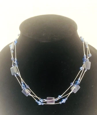 Collar Lia Sophia Boho Costero Azul Cristal Piedra 3 Hilos Tono Plata-NUEVO Foto 1 de 4