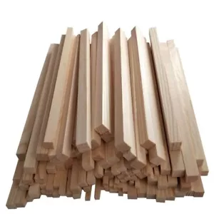 50pcs Square Wooden Craft Sticks Balsa Wood Stick for Kids DIY 100mm - Picture 1 of 3