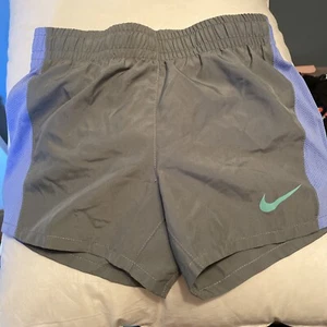 NIKE Girls' Dry Running Shorts 890519-065 Gray Green Purple SZ S Nwt - Picture 1 of 4
