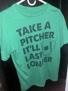 T-shirt uomo giorno di San Patrizio M verde prendi una brocca durerà più a lungo grafica - Foto 1 di 4
