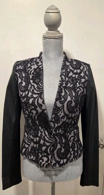 Chaqueta Blazer XOXO Mediana Negra Juniors Encaje Sintético Cuero Manga Foto 1 de 4