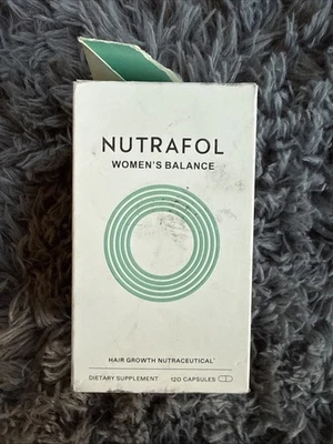 Suplementos para el crecimiento del cabello Nutrafol "Women's Balance" (120 pastillas) caducan 9/25 Foto 1 de 3
