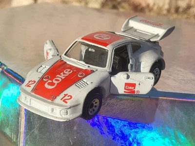 Diecast metal model 1:55 Hartoy-Hong Kong COCA COLA's PORSCHE CARRERA 1988 mint. - Immagine 1 di 4