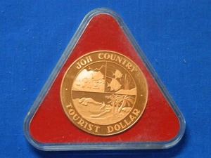 Australia Tourist Dollar - Joh Country Sunshine QLD - Copper in case UNC - Picture 1 of 2