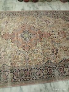 Super Kashmir silk rug 9 ft 7 inches x 6 ft 