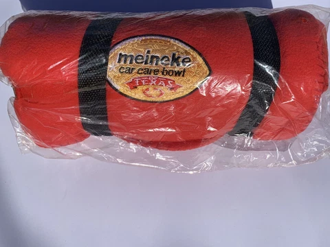 Meineke Car Care Bowl TEXAS FOOTBALL NCAA Fleece Throw Blanket NEW IN PACKAGE Cover