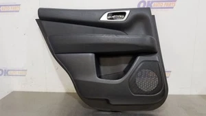 18 2018 NISSAN PATHFINDER INTERIOR DOOR TRIM PANEL REAR LEFT DRIVER BLACK - Picture 1 of 12