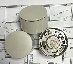 PYROTRONICS DI-4A | AUTOMATIC SMOKE AND FIRE DETECTOR HEAD ALARM | DI4A - Picture 1 of 1