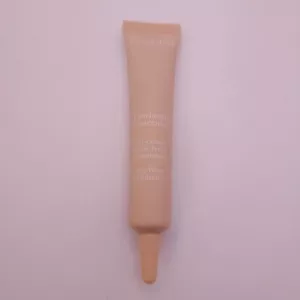 Clarins Everlasting Concealer .4oz Full Size 01 LIGHT - Picture 1 of 5