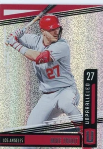 2020 Panini Chronicles Unvergleichlich #24 MIKE TROUT LA Angels - Bild 1 von 2