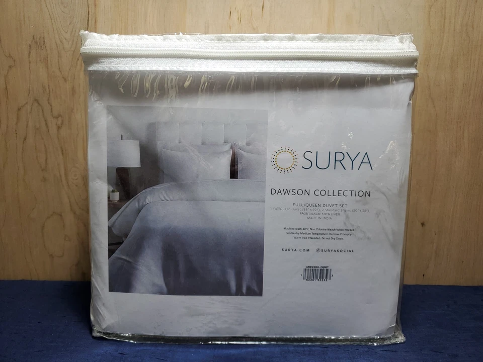 Edredón y fundas de lino Surya Dawson con acabado blanco completo/queen Foto 1 de 4