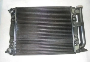 RADIATORE MOTORE VOLKSWAGEN GOLF 1,1 MK1 RAME - Picture 1 of 1