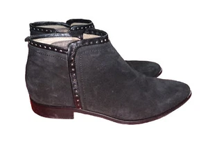 Italeau Miralda Wildleder Reißverschluss Stiefeletten Nieten schwarz Gr. 39 US 8,5 wasserdicht - Bild 1 von 6