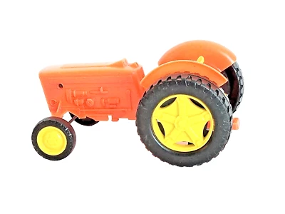 Tractor naranja Gay Toys #740 hecho en EE. UU. Massey Ferguson Foto 1 de 4