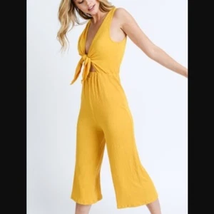 *Neu ohne Etikett* Love Tree Overall mit Bindeband vorne - gelb - Small - Bild 1 von 4