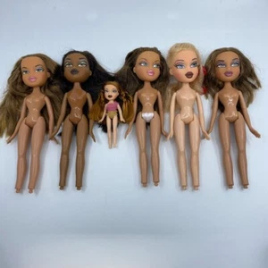 Bratz Doll Lot 2001+ MGA Bundle of 6 Yasmin Fianna Cloe Sasha Lil Bratz Meygan - Bild 1 von 14