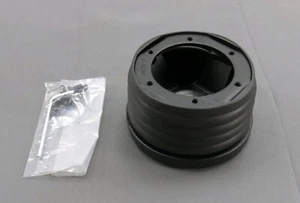 Italian Steering Wheel Hub Adapter Kit for MOMO / NRG / Sparco - Mazda / Mercury - Picture 1 of 11