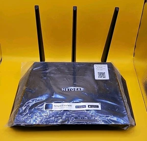 Netgear Nighthawk Router AC2100 Smart WiFi Fast 4K Streaming (R7200) NO BOX - Picture 1 of 4