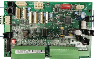 CARRIER CHILLER I/O MODULE CIRCUIT BOARD CEPL130260-05, CEPL130260-01 - Picture 1 of 2