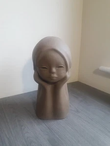 Vintage Mid Century Soviet Ceramic Bust Of A Girl By Tekt C1960 - Picture 1 of 7