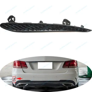 Left Rear Bumper Cover Grille For 2014-16 Mercedes W212 E E250 E350 E550 PKG - Imagen 1 de 4