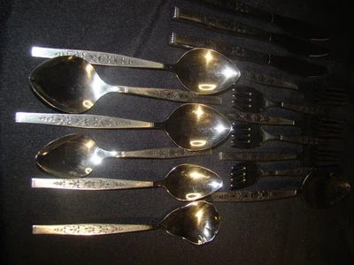 Cucharas, tenedores, cuchillos cubiertos de acero inoxidable Oneida SPANADA 16 piezas WM Rogers Premier Foto 1 de 4