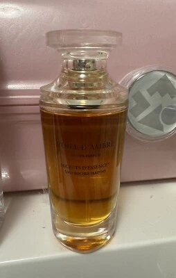 Yves Rocher Voile D'Ambre Secrets D'Essences 50 ml 1,7 FL. OZ. EDP Spray Foto 1 de 4