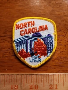 Vintage State of North Carolina Patch FREE SHIPPING V1 Cross Back - Picture 1 of 2