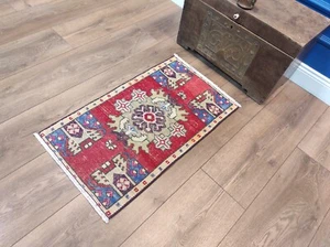 Small Turkish Rug, Small Oushak Rug, Small Vintage Rug, Wool Rug, 1.6 x 2.8 ft - Picture 1 of 10