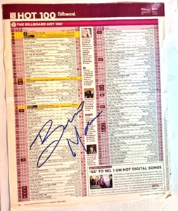 CARTELLONE PUBBLICITARIO AUTOGRAFATO FIRMATO BRUNO MARS HOT 100 10X13 PAGINA RARO VINTAGE PSA COA - Foto 1 di 3