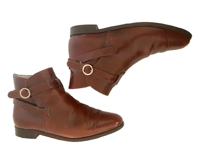 BALLY EQUESTRIAN II Brown Leather VINTAGE RIDING ANKLE BOOTS Size 39 1/2 UK 6.5 - image 1 of 4