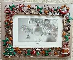 Cornice portafoto natalizia in peltro e smalto 4x6" gioiello natalizio nuova con scatola - Foto 1 di 8