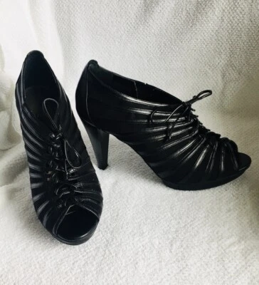 Mossimo Mujer EE. UU. 8M Negro Imitación Gamuza Tela Con Cuero Acento Rayas Foto 1 de 4