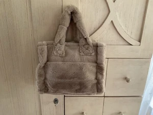 MONARI Fake Fur Handtasche, beige, NEUWeRTIG! - Bild 1 von 6