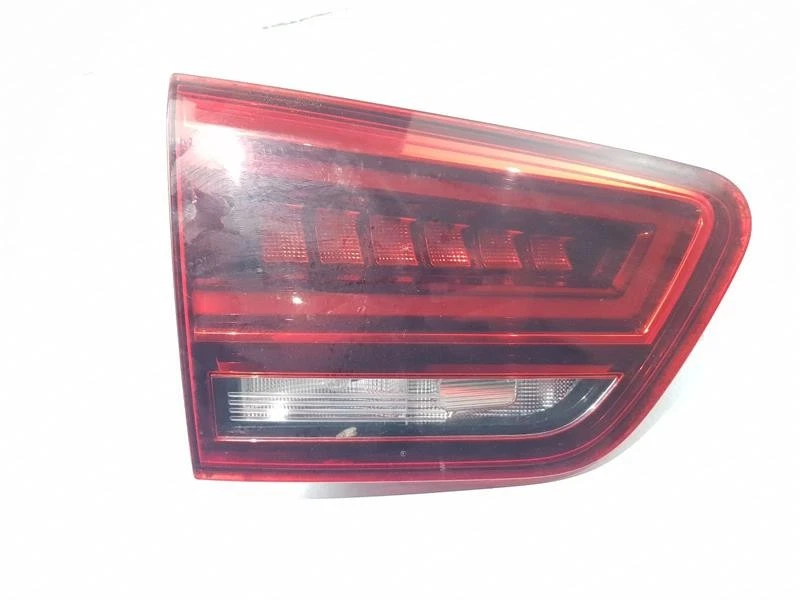 2017 SEAT ALHAMBRA LANTERNA TRASEIRA INTERNA LH PASSAGEIRO LATERAL 5 PORTAS MPV 7N5945307A - Imagem 1 de 4