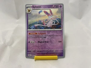 Pokémon TCG Sylveon 40/131 S&V Prismatic Evolutions Reverse Holo NM - Bild 1 von 2
