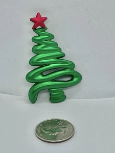 Broche de árbol de Navidad vintage verde y rojo satinado esmalte garabato - Imagen 1 de 4