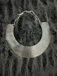Biche De Bere Vintage Choker Necklace…NWOT - Picture 1 of 6