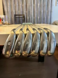 Bridgestone Tourstage VIQ CL Ladies Iron set 7-9+PW PS SW 6pc VT-401I flexLRH - Picture 1 of 12