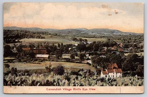 Postal vista de pájaro de Cavendish Village, Ludlow, Vermont años 1900 - Imagen 1 de 2
