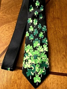 Happy St Patricks Day Shamrocks Mens Irish On A New 100% Polyester Neck Tie! # - Picture 1 of 3
