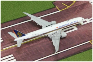 1:400 JC Wings SINGAPORE AIRLINES BOEING 777-300 Plane Flap Down Diecast Model - Picture 1 of 11