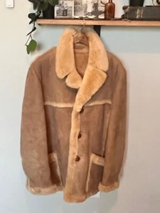 Vintage 1960-70 SAWYER II OF NAPA Honeycomb Shearling Sheepskin Coat SIZE 42 - Picture 1 of 6