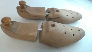 Vintage B. Altman & Co. Wooden Shoe stretchers/trees Pat. USA & Canada size 9/4 - Picture 1 of 4
