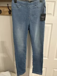 NWT!Simply Vera Vera Wang Jeans Womens Sz S Legging Pull On Stretch Denim. New - Picture 1 of 9